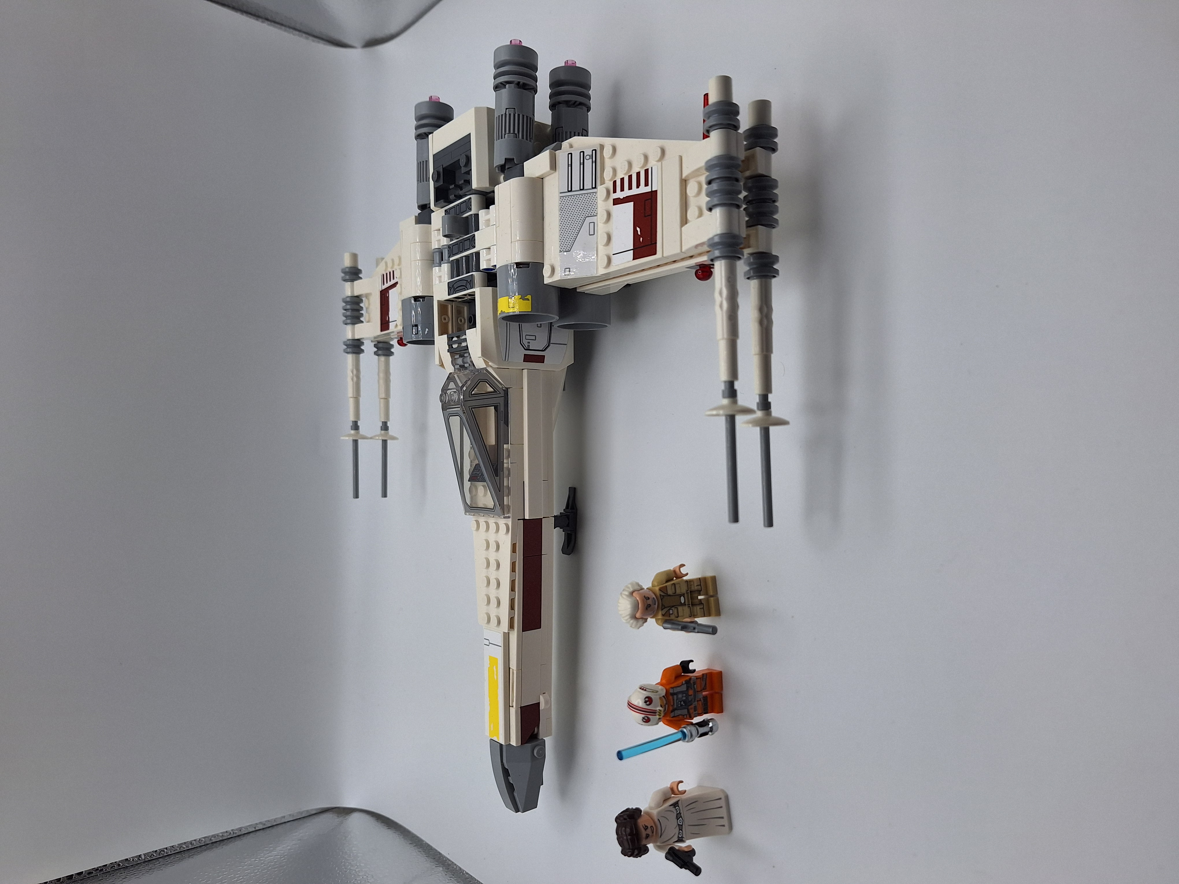 LEGO® Star Wars Luke Skywalkers X-Wing Fighter 75301 